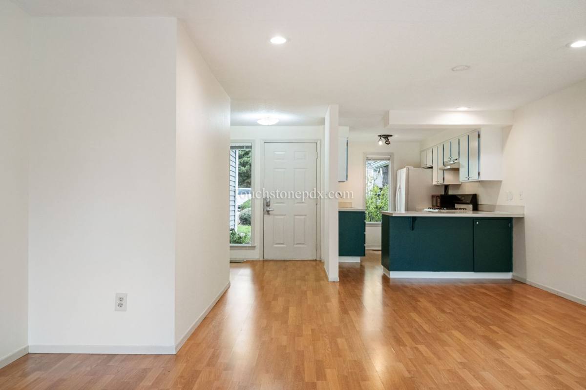 House for rent at 6330 SW 152nd Ave, Beaverton, OR 97007