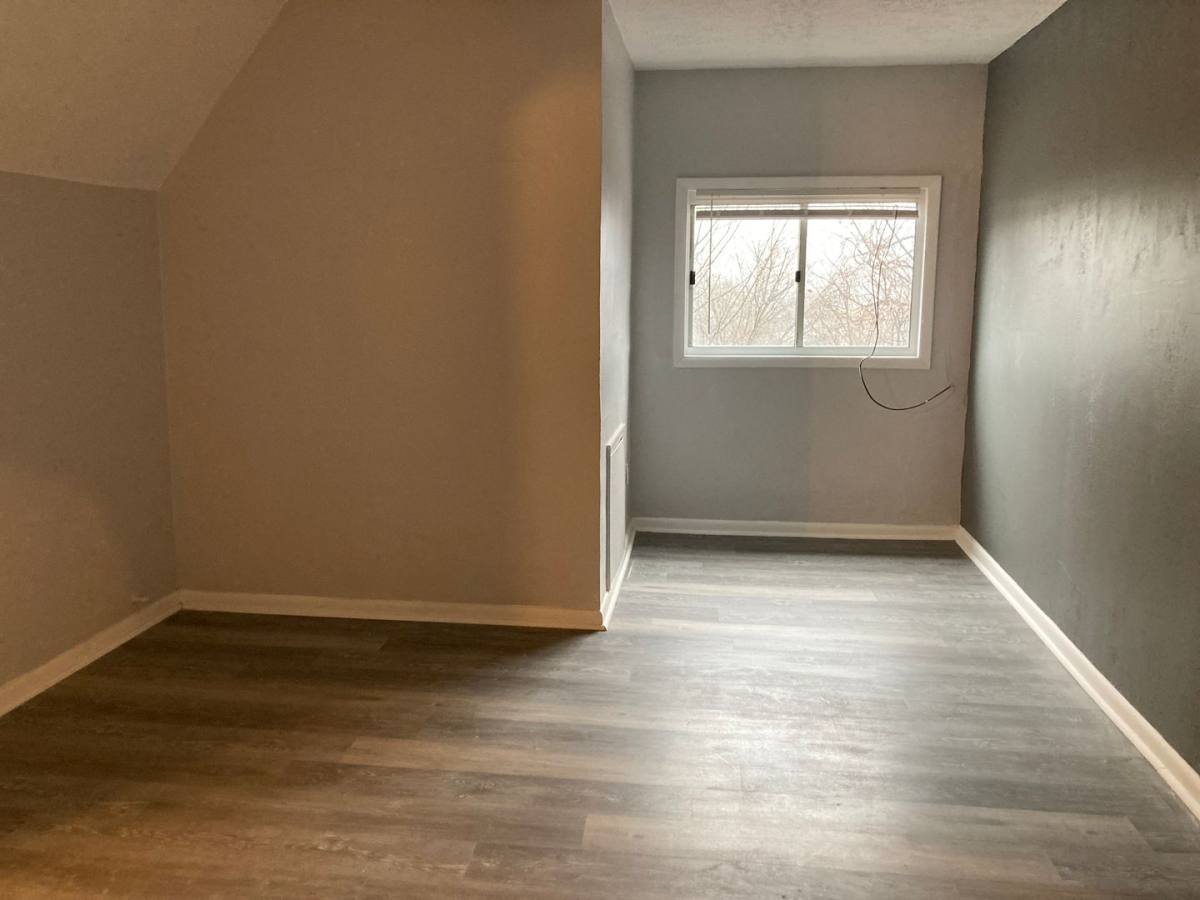 Apartment for rent at 1330-1332 Pritchard St, Pittsburgh, PA 15204