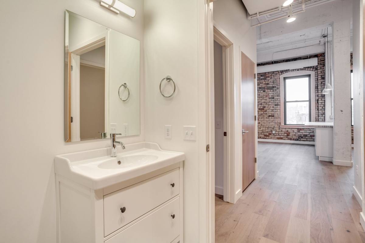 Apartment for rent at 200 2nd Ave N, Minneapolis, MN 55401