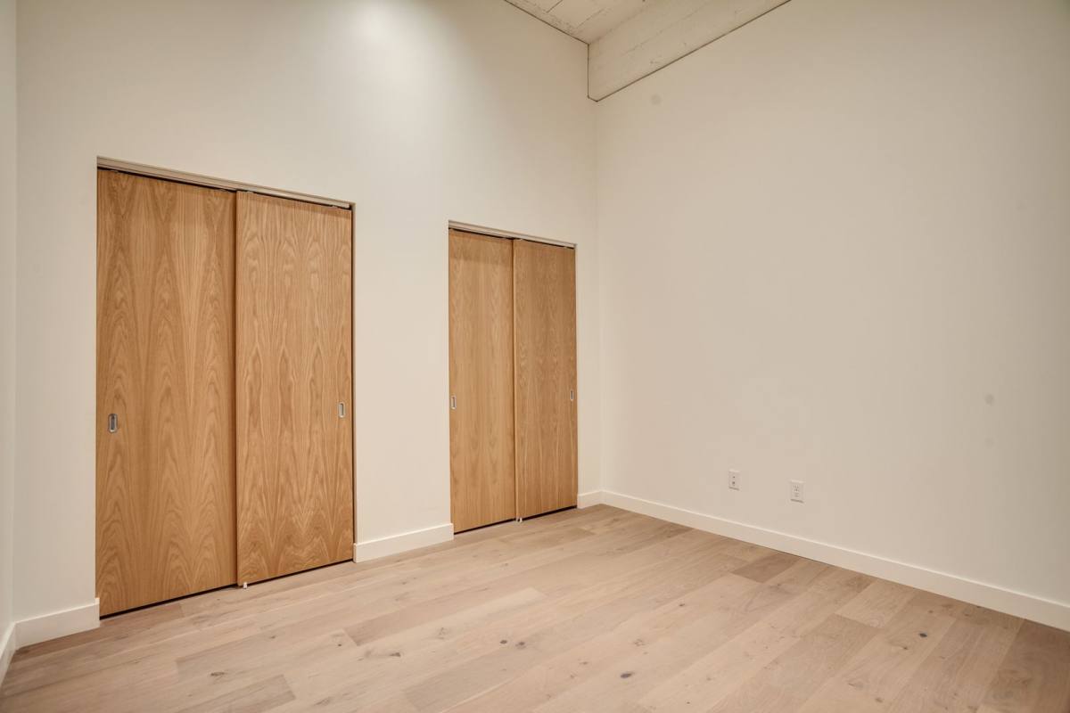 Apartment for rent at 200 2nd Ave N, Minneapolis, MN 55401