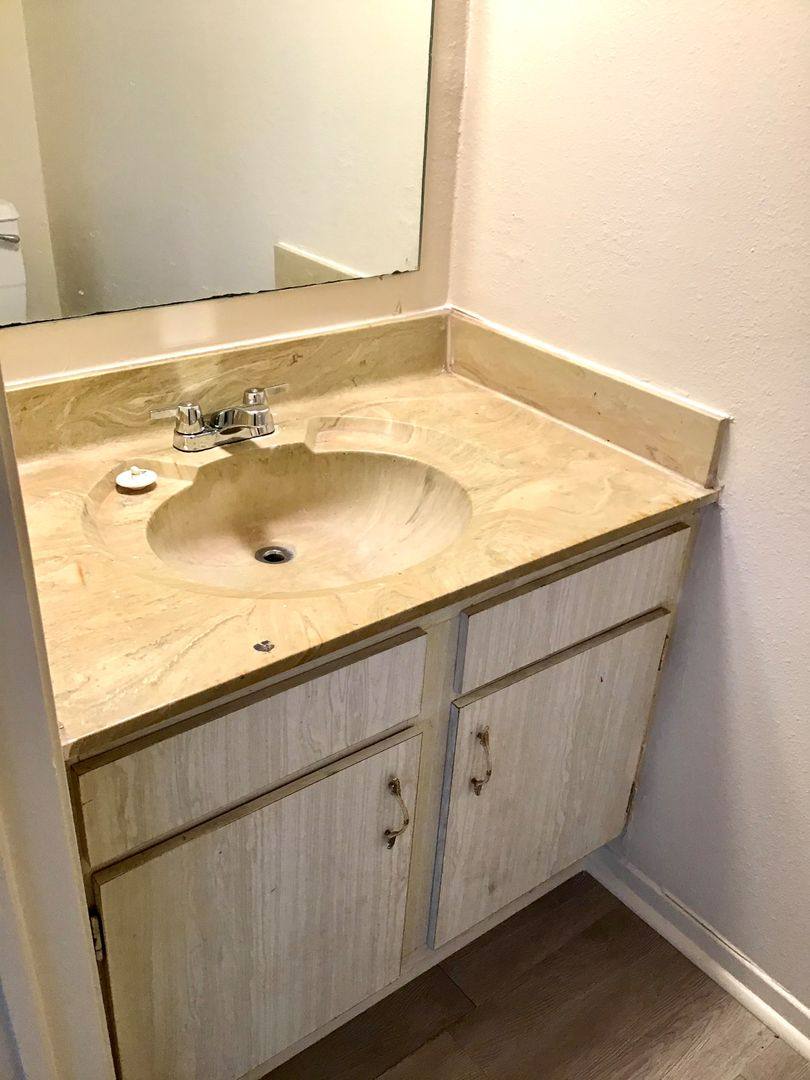 Apartment for rent at 9228 Florida Blvd 1-40, Baton Rouge, LA 70815