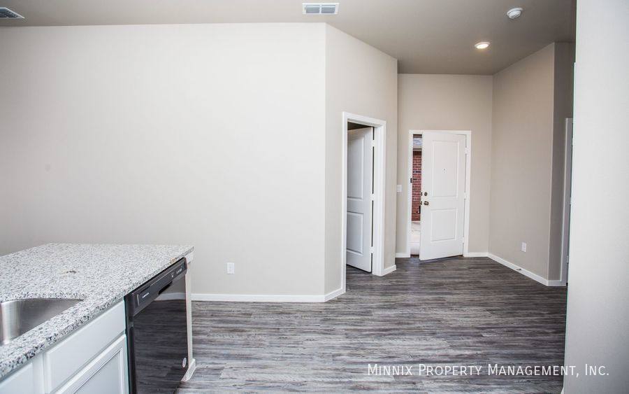 Townhouse for rent at 2102 N Ave L #A, Lubbock, TX 79403