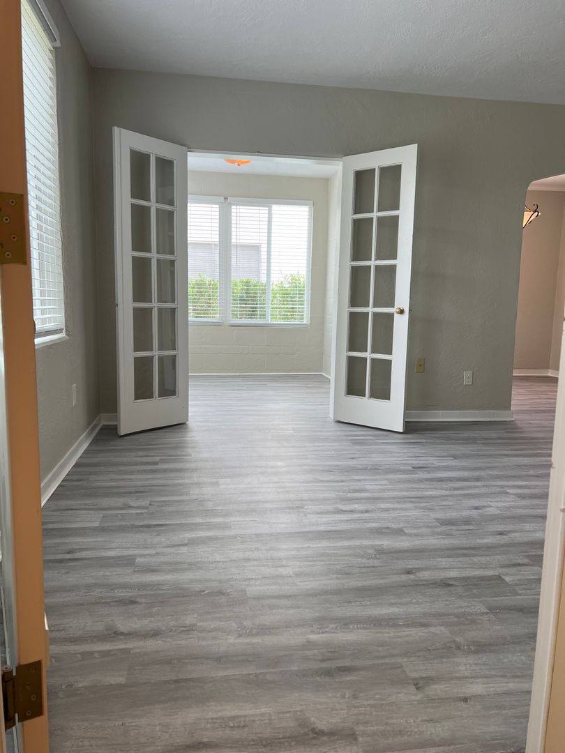 Apartment for rent at 620 Florida St, Orlando, FL 32806