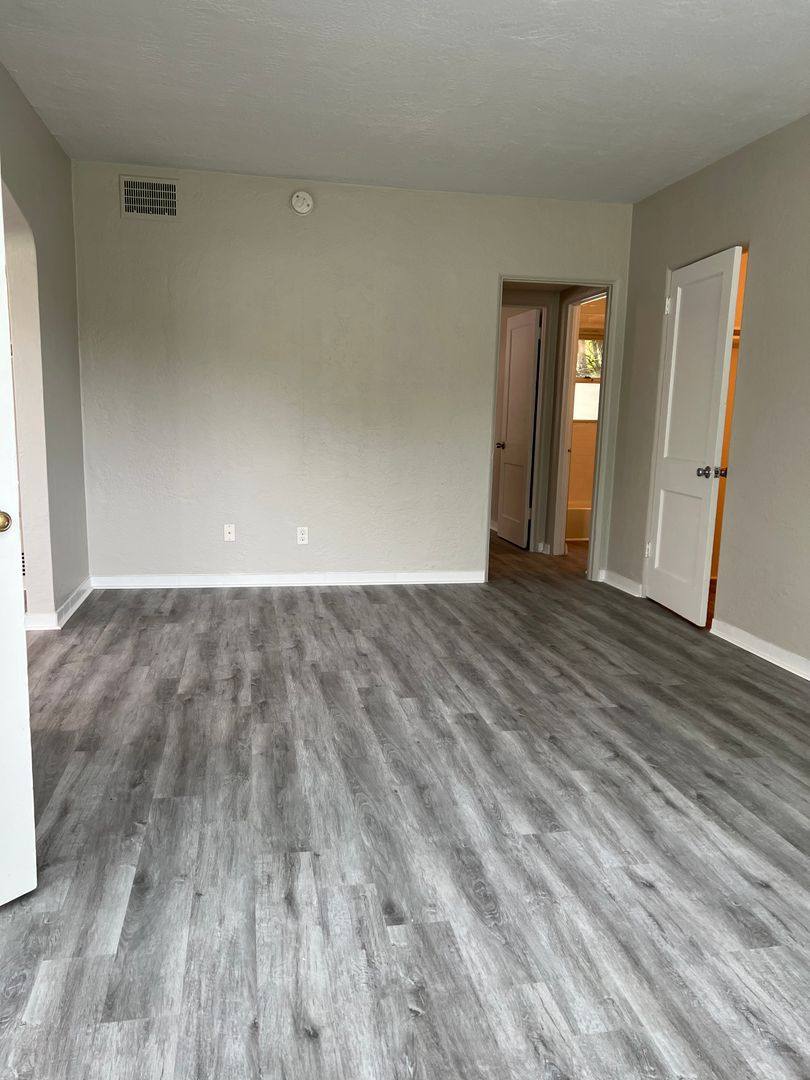 Apartment for rent at 620 Florida St, Orlando, FL 32806