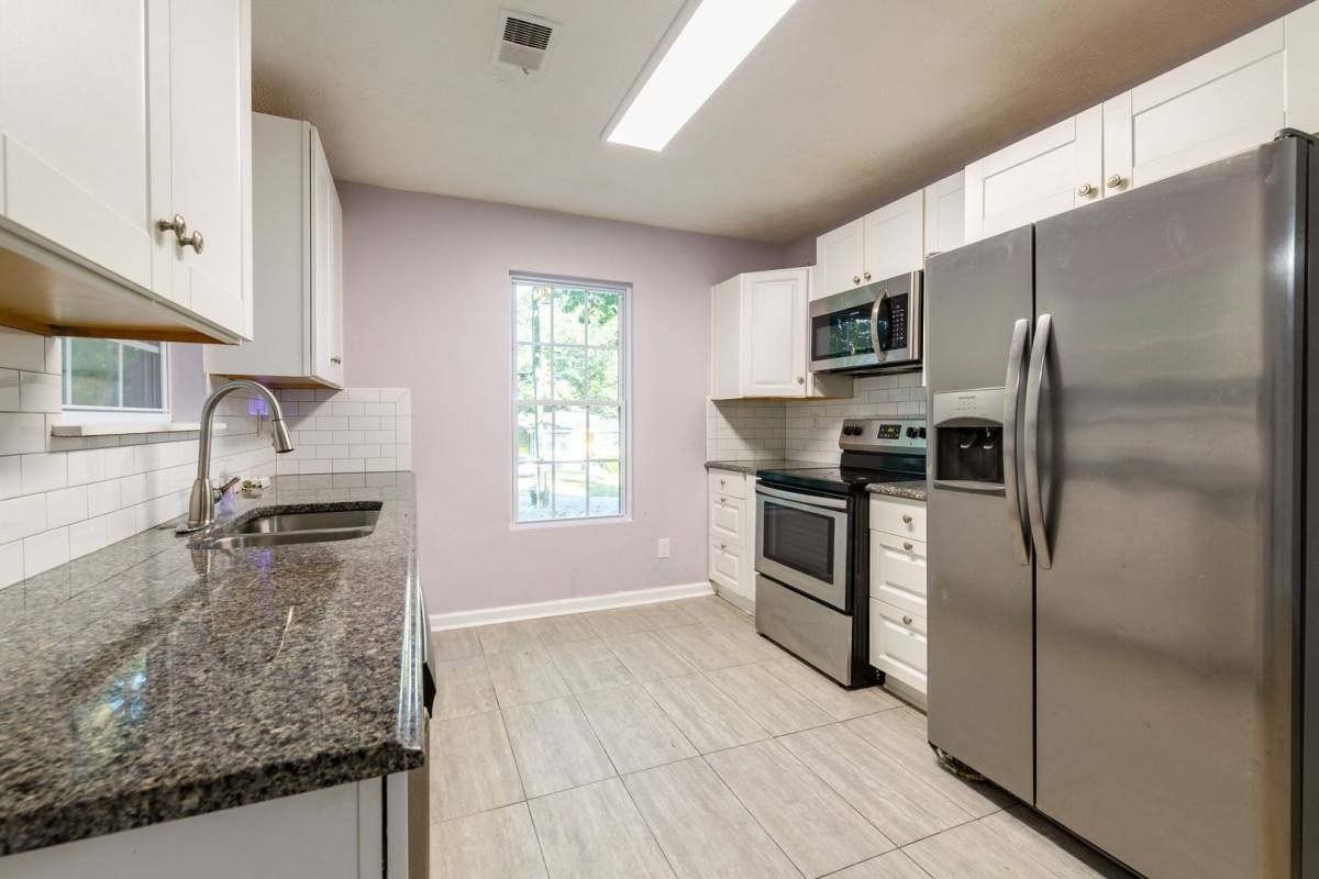 Apartment for rent at 2977 Pearl St, Atlanta, GA 30344
