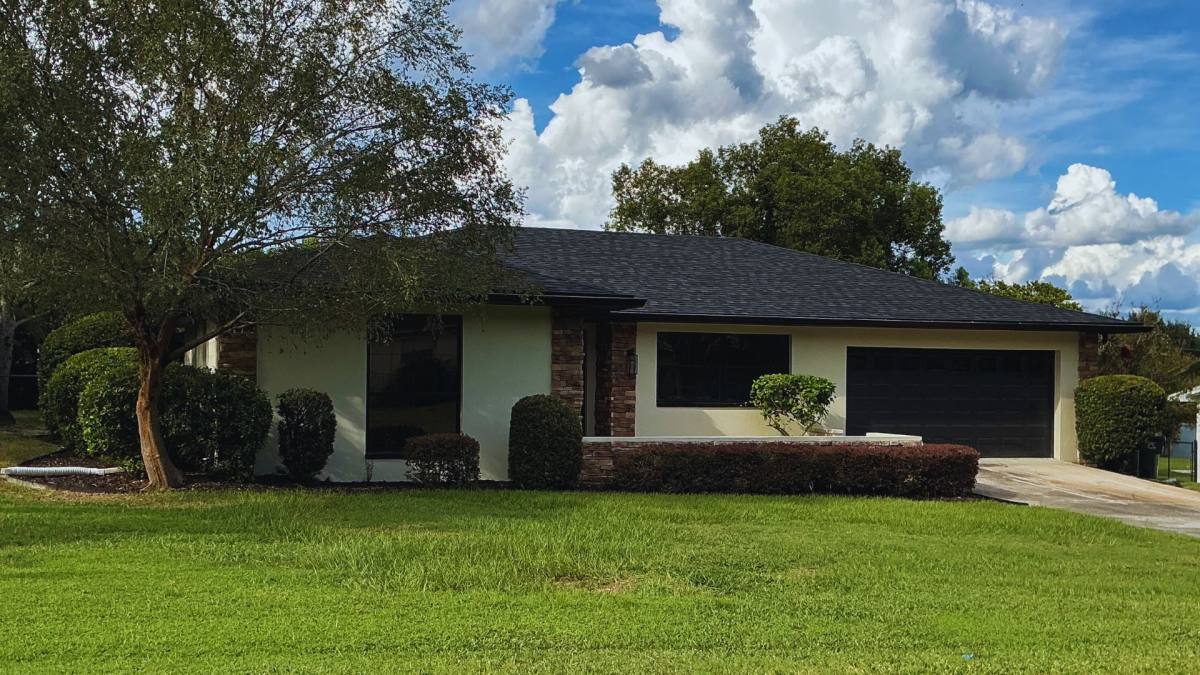 House for rent at 512 Poppell Dr, Lakeland, FL 33813