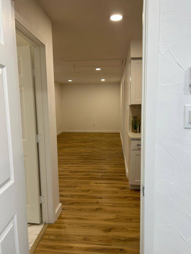 Apartment for rent at 4207 Ashmont Court, Dallas, TX 75287