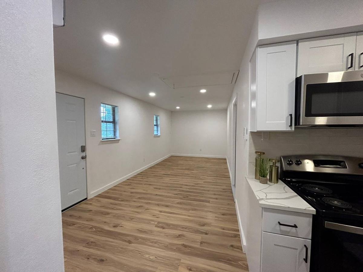 Apartment for rent at 4207 Ashmont Court, Dallas, TX 75287