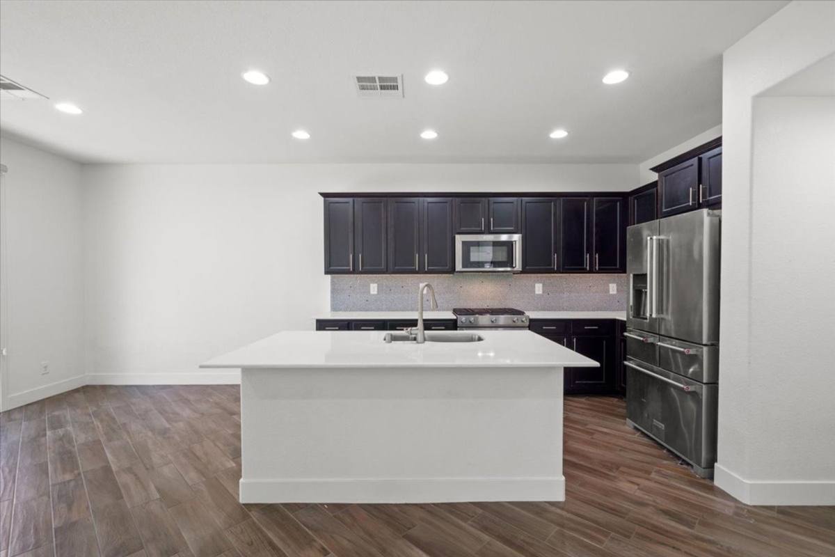House for rent at 8931 Oreana Peak Court, Las Vegas, NV 89148