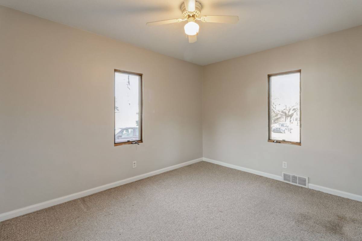 House for rent at 2002 34th St, Des Moines, IA 50310