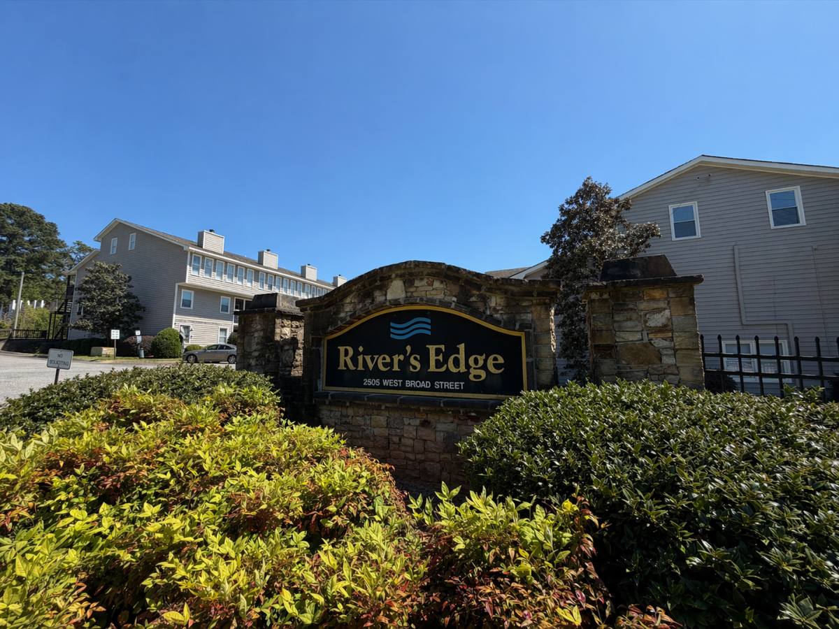 Apartment for rent at 2505 W Broad St #611, Athens, GA 30606