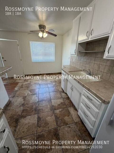 Apartment for rent at 411 Porter St #4, Glendale, CA 91205