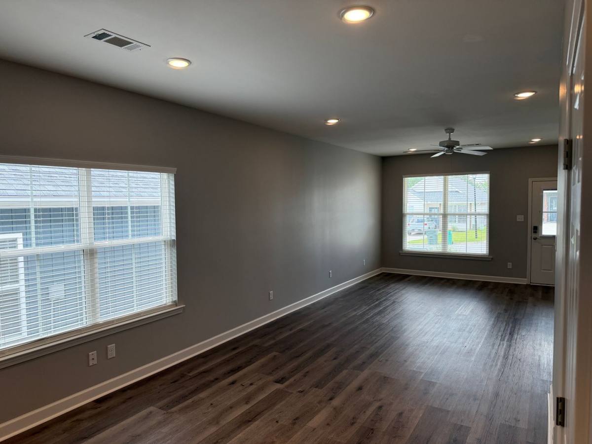 House for rent at 51 Wolfsbridge Loop, Little Rock, AR 72227