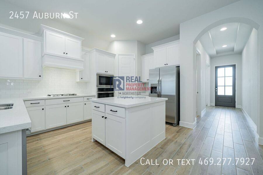 House for rent at 2457 Auburn St, Rockwall, TX 75087