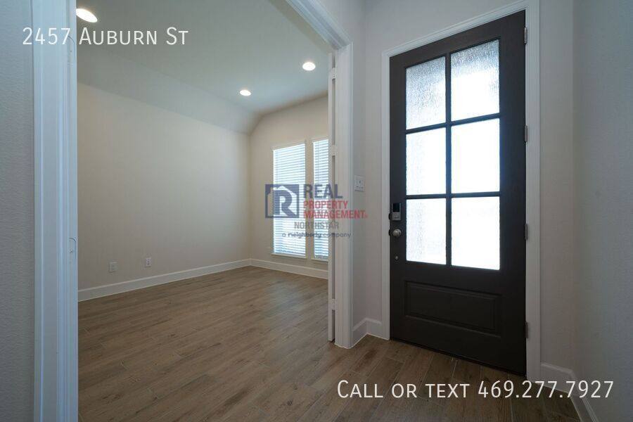 House for rent at 2457 Auburn St, Rockwall, TX 75087