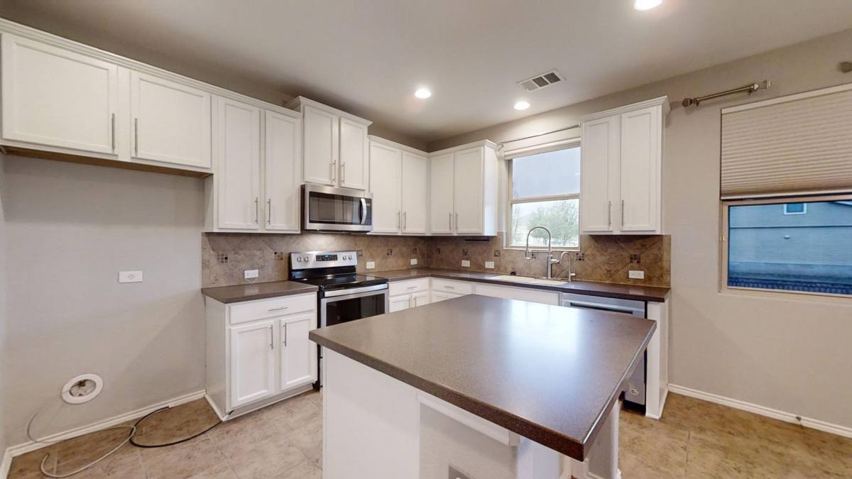 House for rent at 2915 Thunder Gulch, San Antonio, TX 78245
