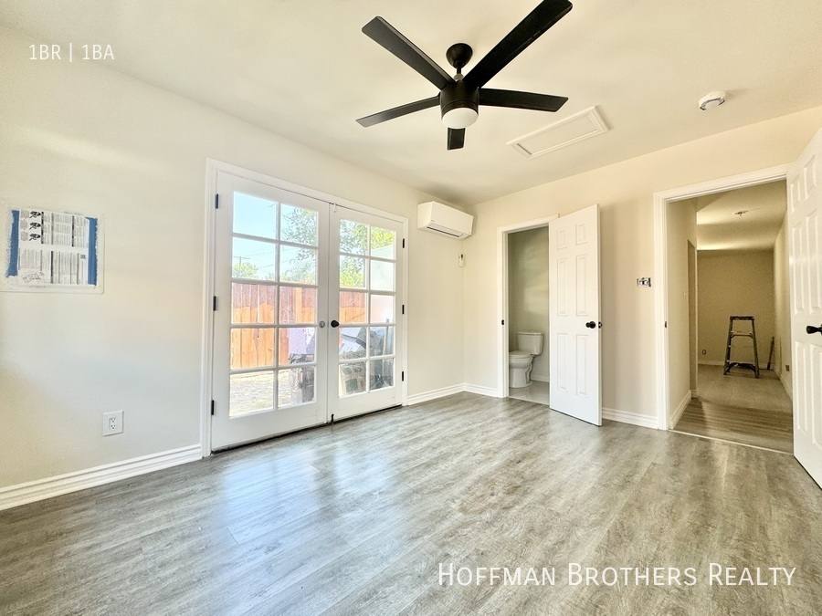 Apartment for rent at 7700 Louise Ave, Van Nuys, CA 91406