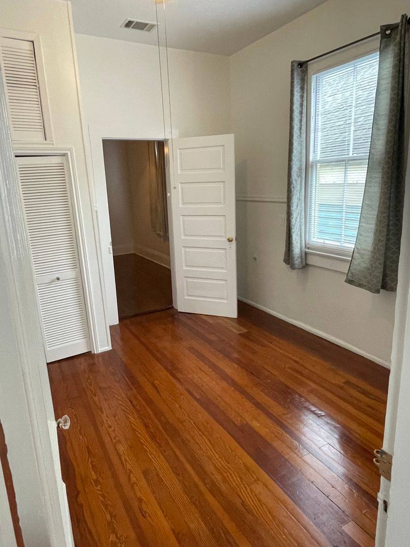 Apartment for rent at 4533 - 4535 Lasalle St, New Orleans, LA 70115