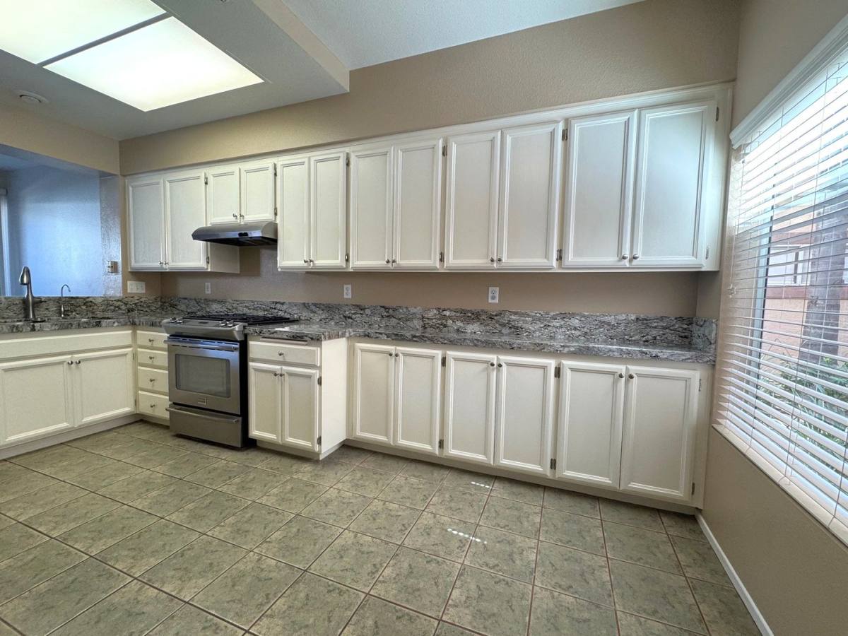 Townhouse for rent at 11380 Via Rancho San Diego, El Cajon, CA 92019