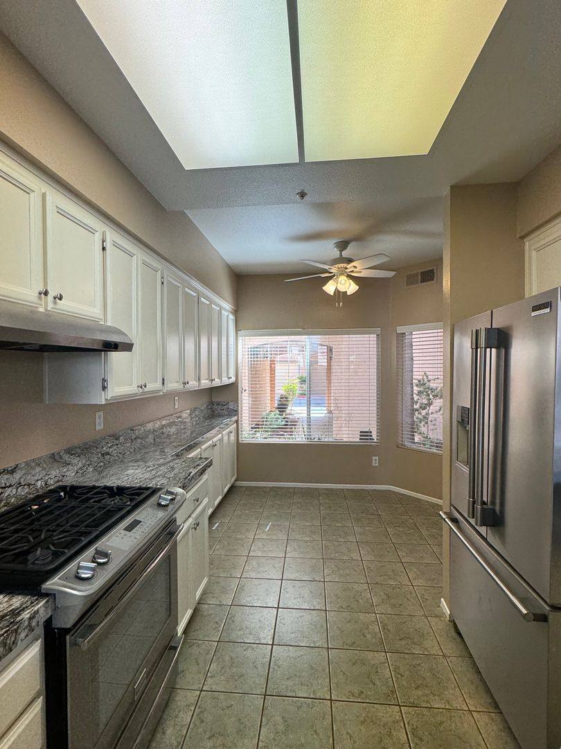 Townhouse for rent at 11380 Via Rancho San Diego, El Cajon, CA 92019