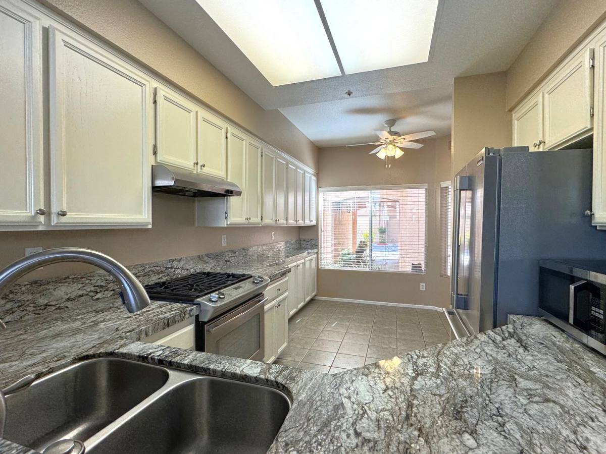 Townhouse for rent at 11380 Via Rancho San Diego, El Cajon, CA 92019