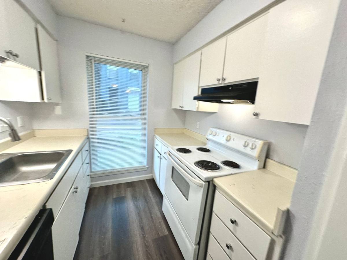 Apartment for rent at 3822 Southway Dr, Austin, TX 78704