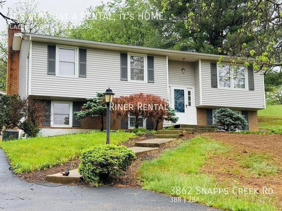 House for rent at 3862 Snapps Creek Rd, Harrisonburg, VA 22802