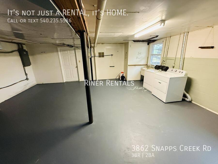 House for rent at 3862 Snapps Creek Rd, Harrisonburg, VA 22802