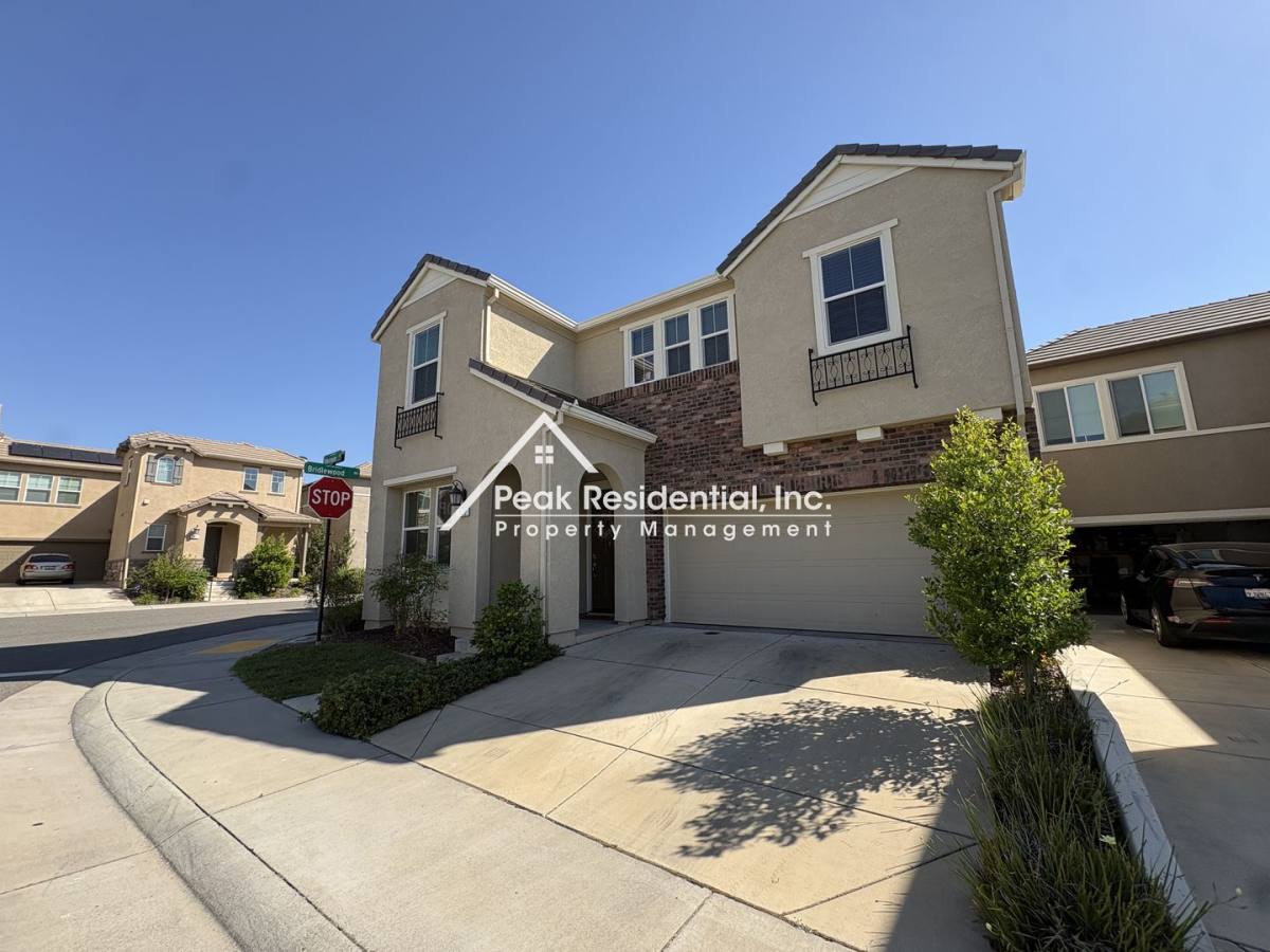 House for rent at 1622 Viburnum Lane, Rocklin, CA 95765