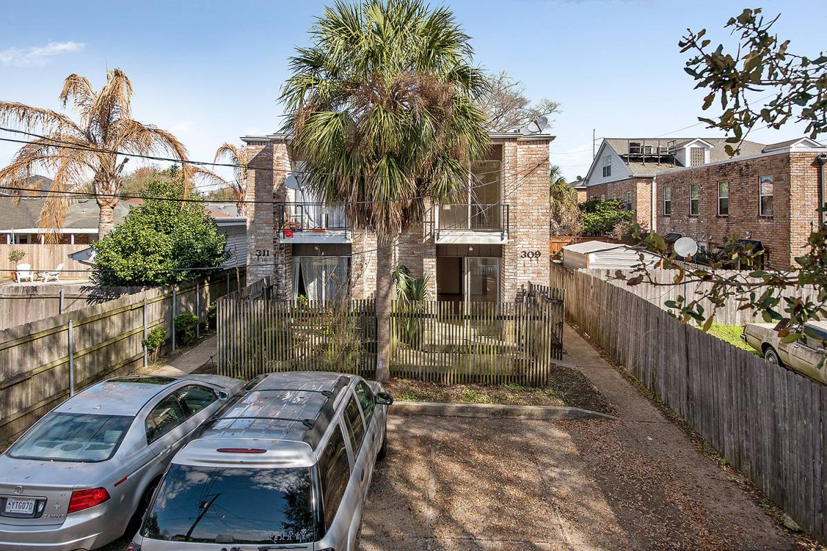 Apartment for rent at 309 -311 Lilac, Metairie, LA 70005