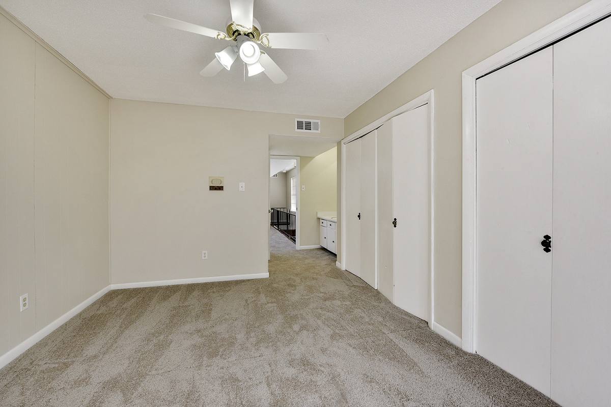 Apartment for rent at 309 -311 Lilac, Metairie, LA 70005