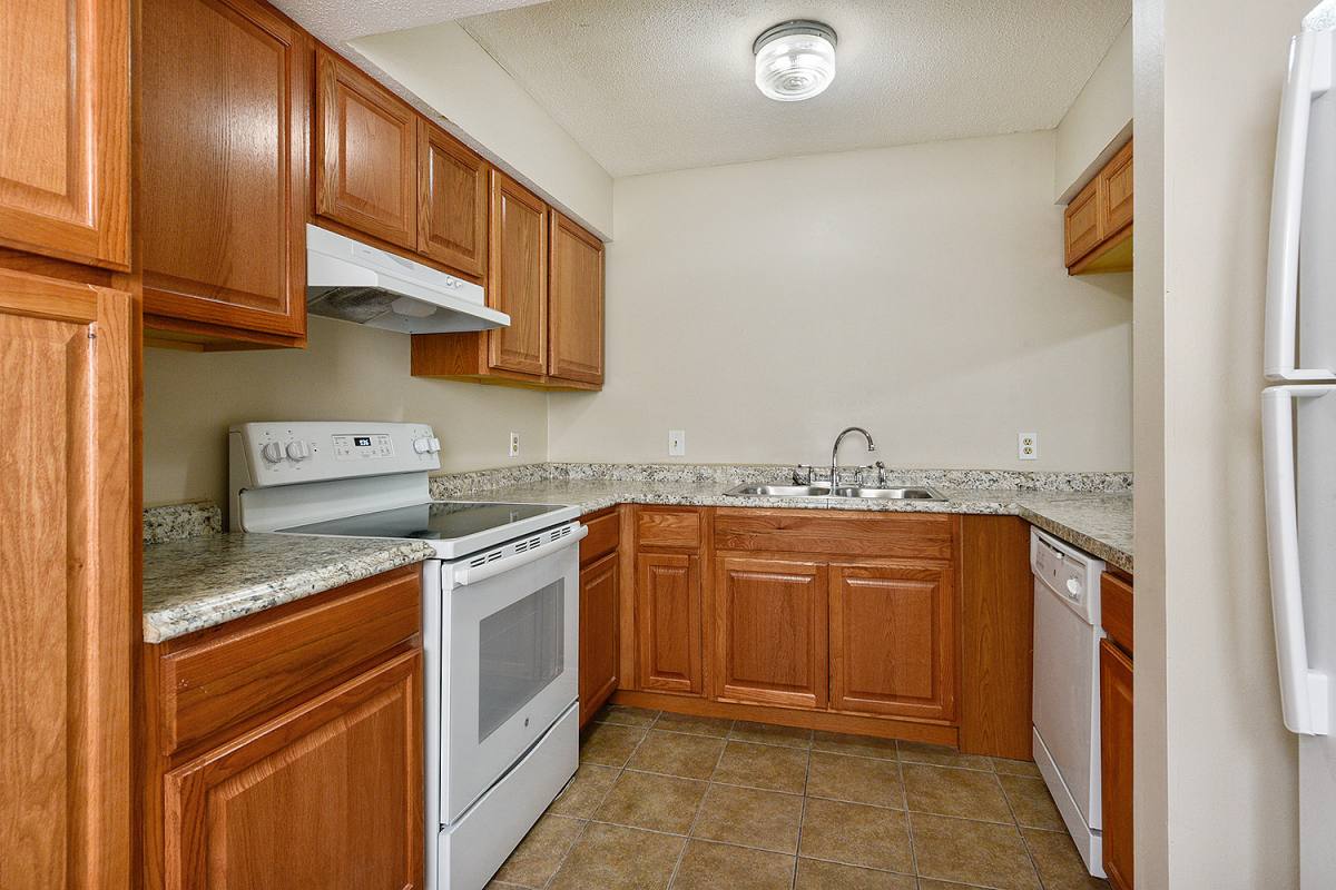 Apartment for rent at 309 -311 Lilac, Metairie, LA 70005