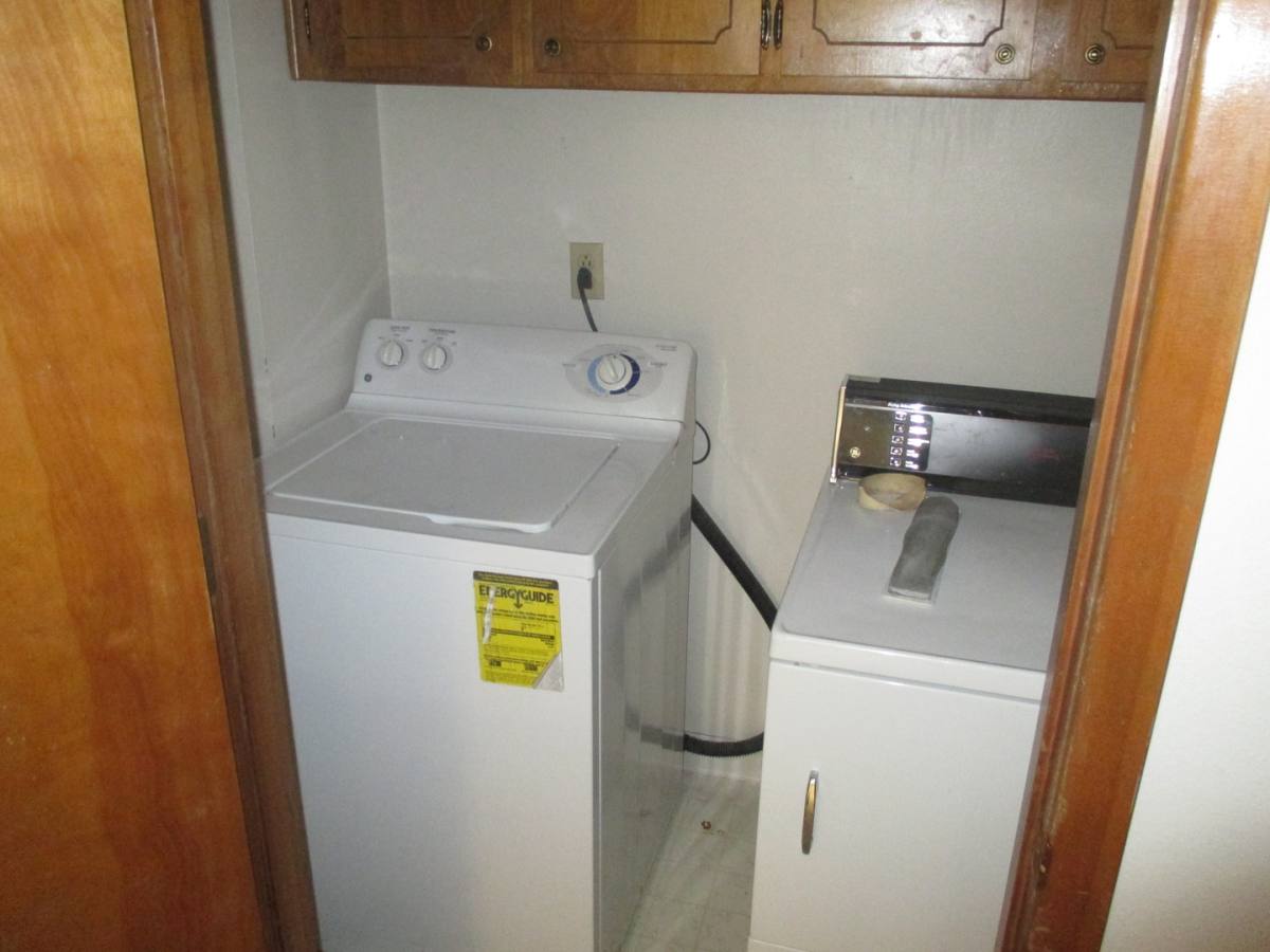 Apartment for rent at 2785 High St SE, Salem, OR 97302