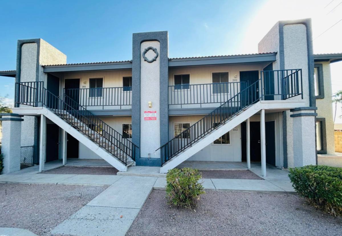 Apartment for rent at 3049 E Cicero St, Mesa, AZ 85213