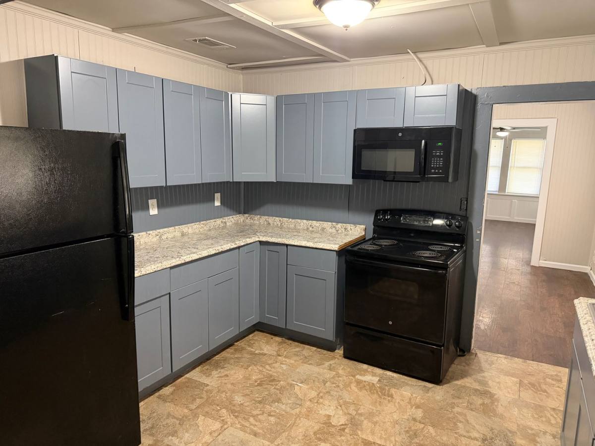 House for rent at 3229 Denman, Fort Worth, TX 76119