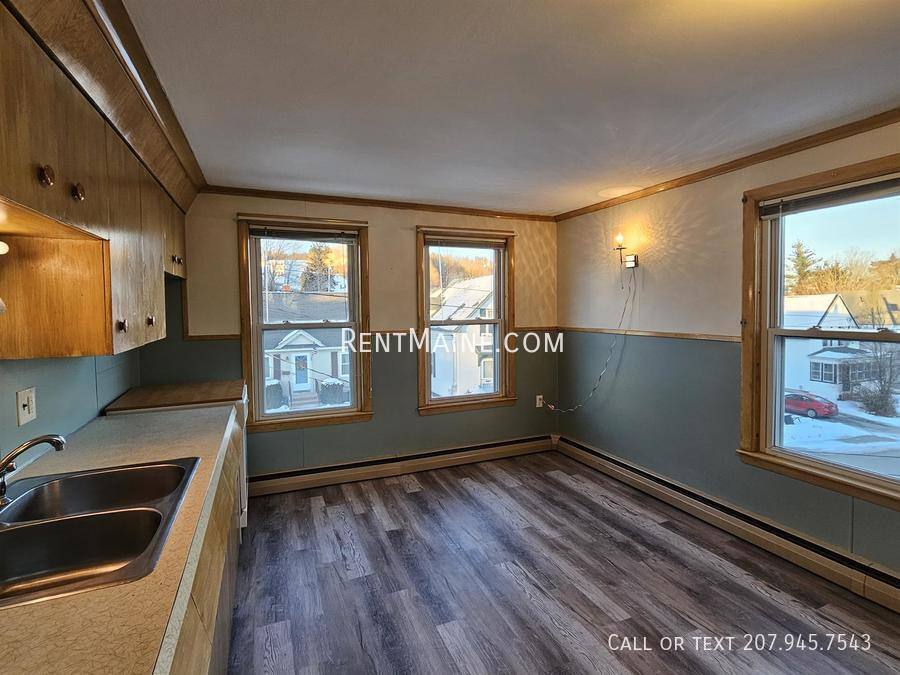 Apartment for rent at 56 Franklin St #3, Augusta, ME 04330