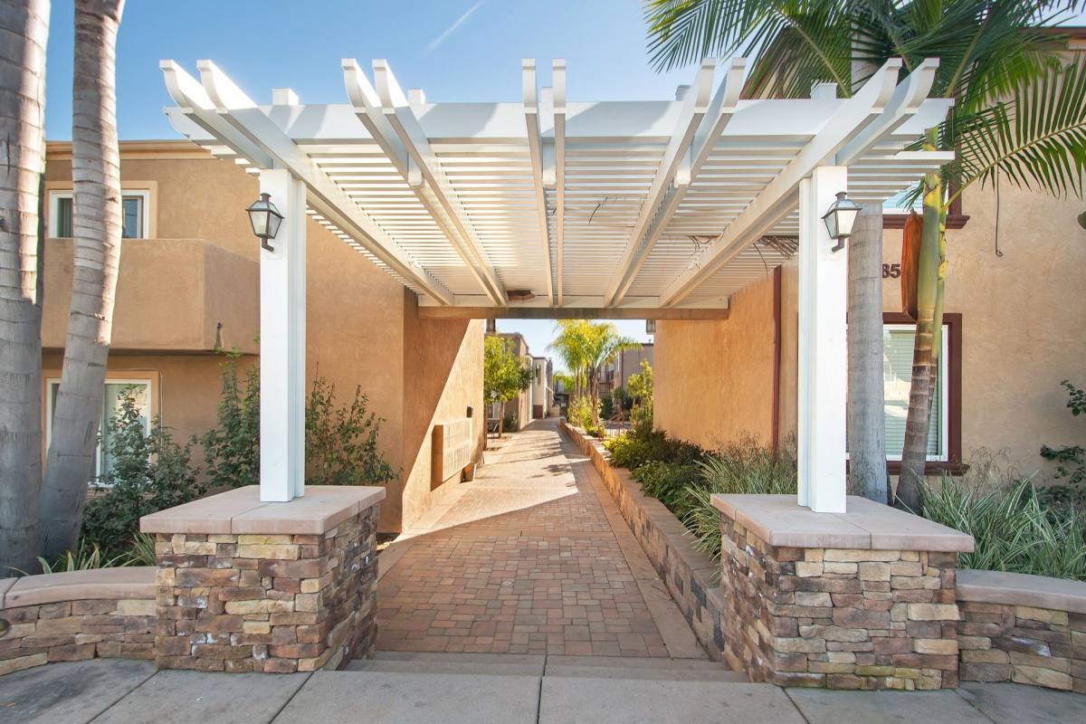 Apartment for rent at 6985 Waite Dr, La Mesa, CA 91941