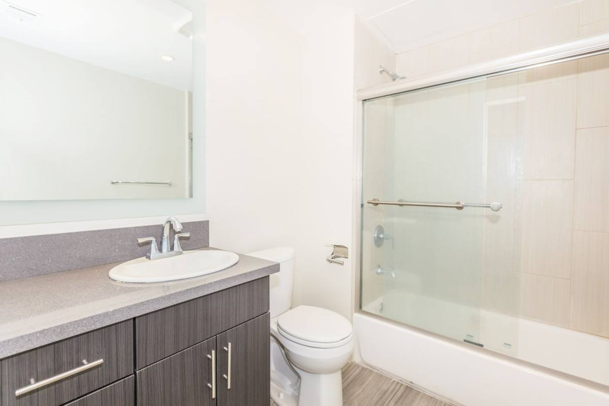 Apartment for rent at 11055 Cumpston St, North Hollywood, CA 91601