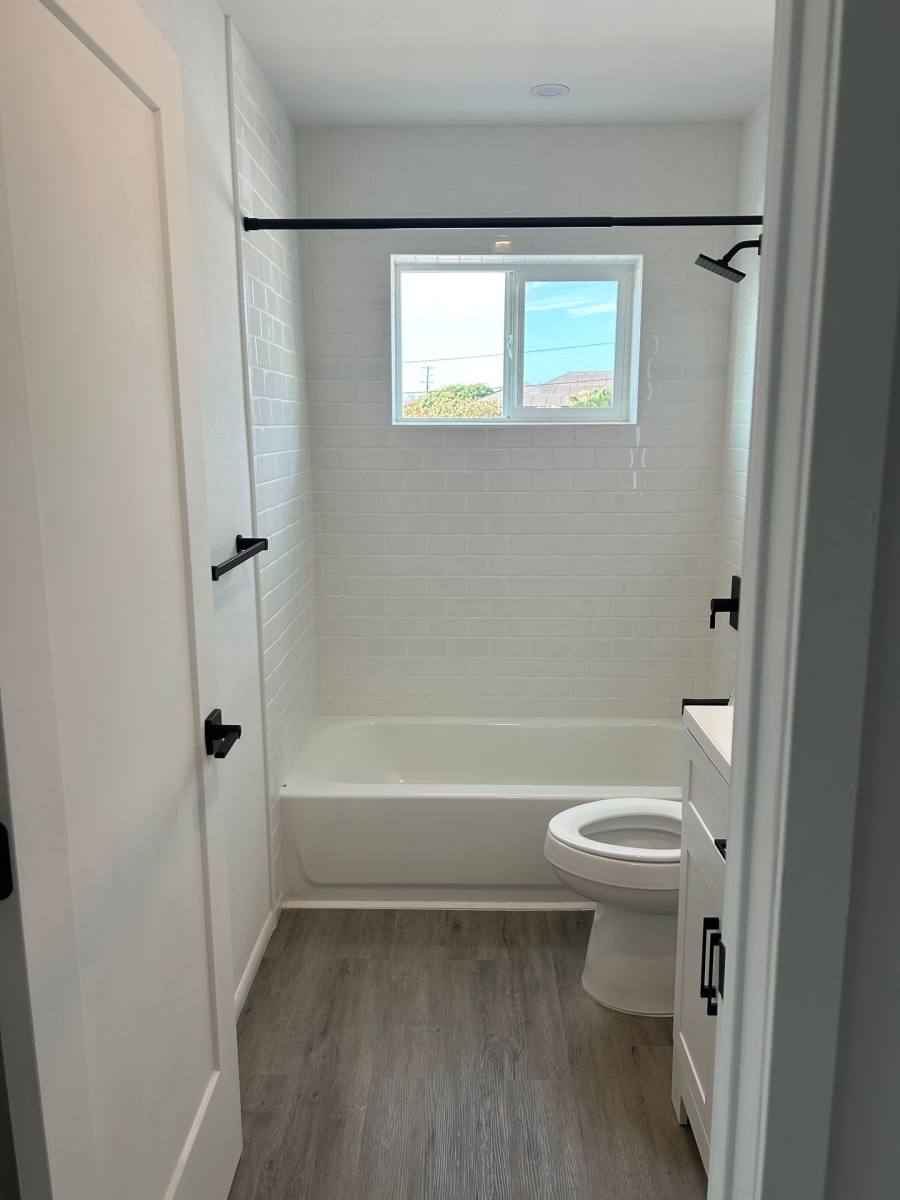 Apartment for rent at 104-106-108 Wahikuli Rd, Lahaina, HI 96761