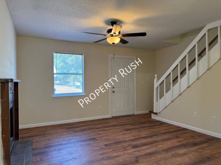Apartment for rent at 1511 Rustic Dr NW, Cleveland, TN 37312