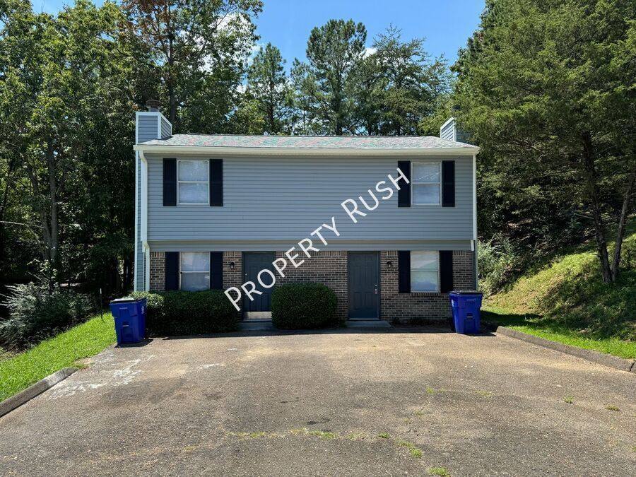 Apartment for rent at 1511 Rustic Dr NW, Cleveland, TN 37312