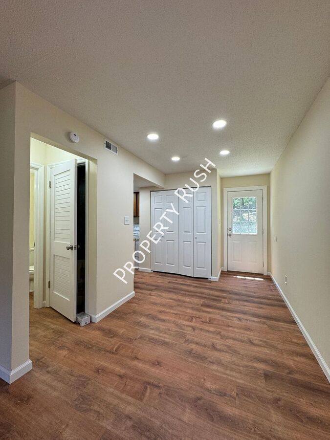 Apartment for rent at 1511 Rustic Dr NW, Cleveland, TN 37312