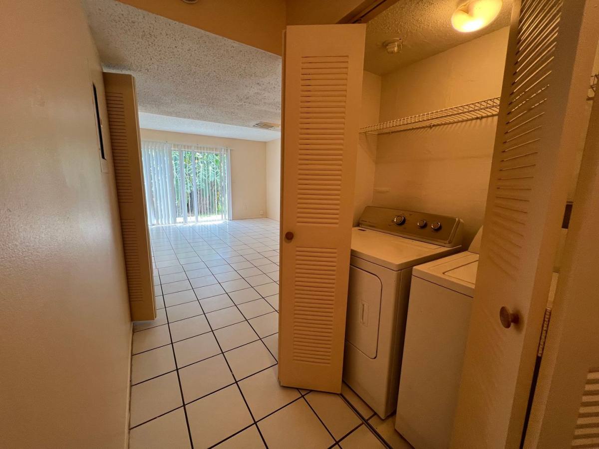 Apartment for rent at 12114 Napiers Circle, Orlando, FL 32826
