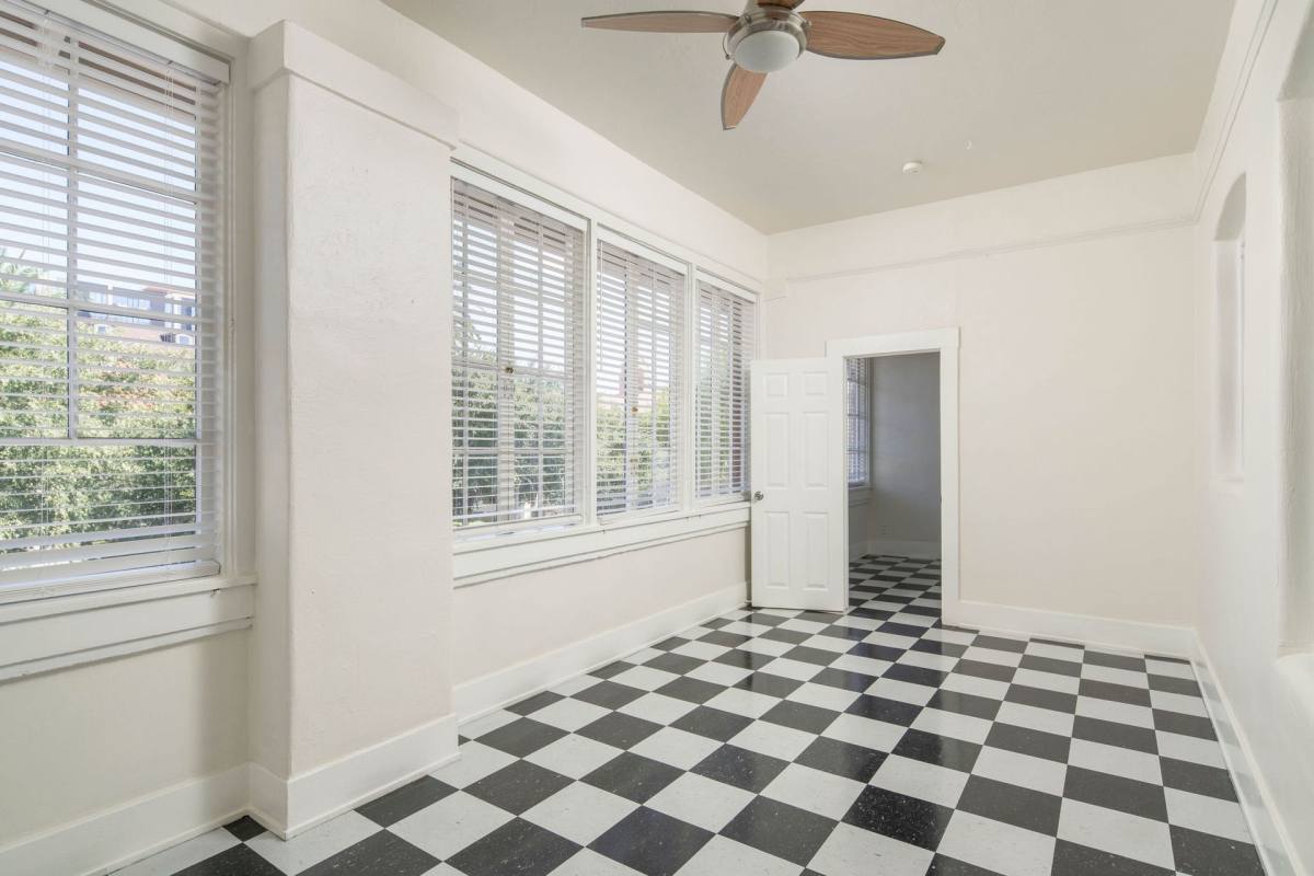 Apartment for rent at 845 N 2nd Ave, Phoenix, AZ 85003