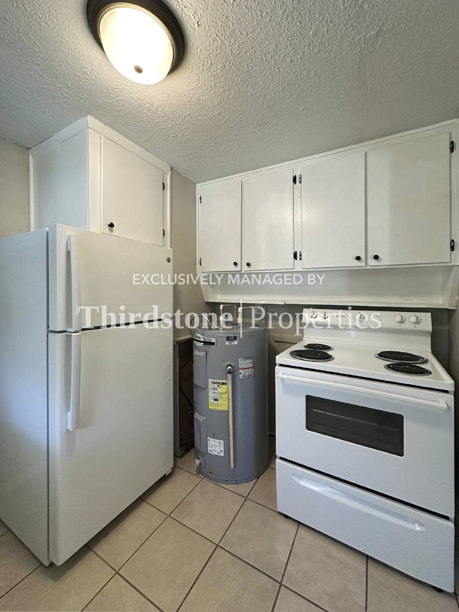 Apartment for rent at 92 W 55th St #B, Jacksonville, FL 32208