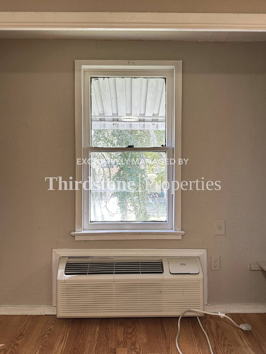 Apartment for rent at 92 W 55th St #B, Jacksonville, FL 32208