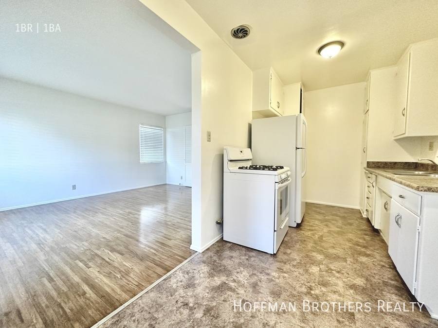 Apartment for rent at 5619 W Jefferson Blvd #3, Los Angeles, CA 90016