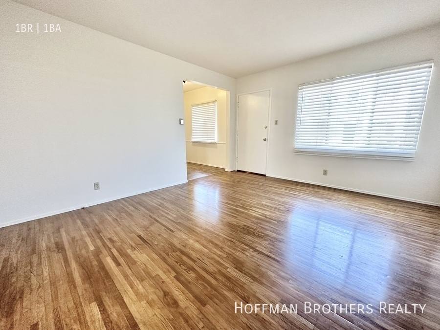 Apartment for rent at 5619 W Jefferson Blvd #3, Los Angeles, CA 90016