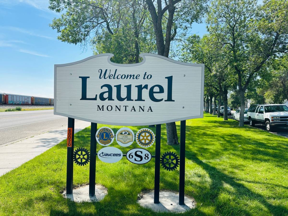 Apartment for rent at 921 E 4th St, Laurel, MT 59044