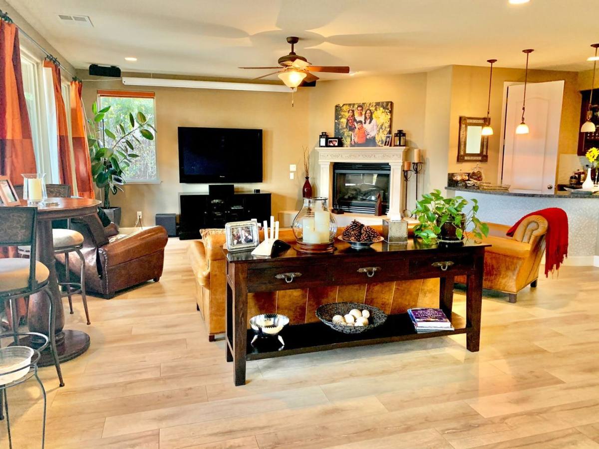 House for rent at 1877 Butterfly Court, Rocklin, CA 95765